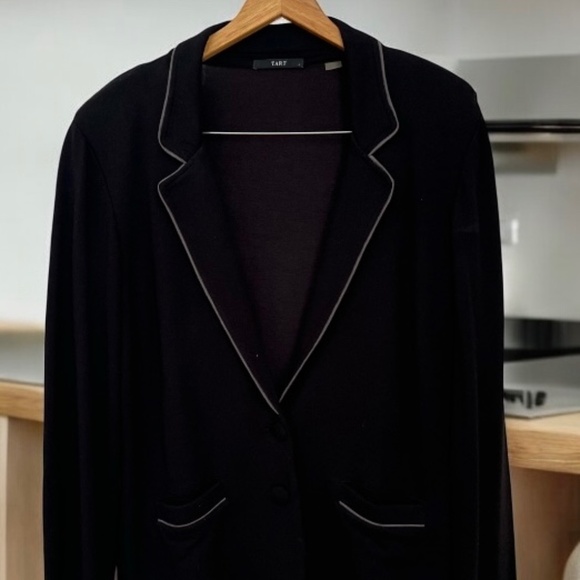Tart Classic Two-button Blazer - Picture 1 of 6